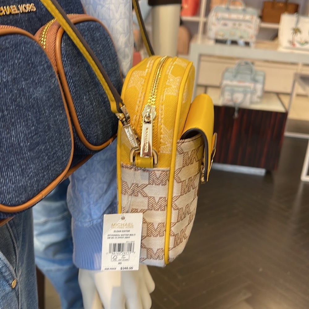 Michael Kors Sloan Editor Small Phone Logo Jacquard Crossbody
Butter Multi - Picture 16 of 16
